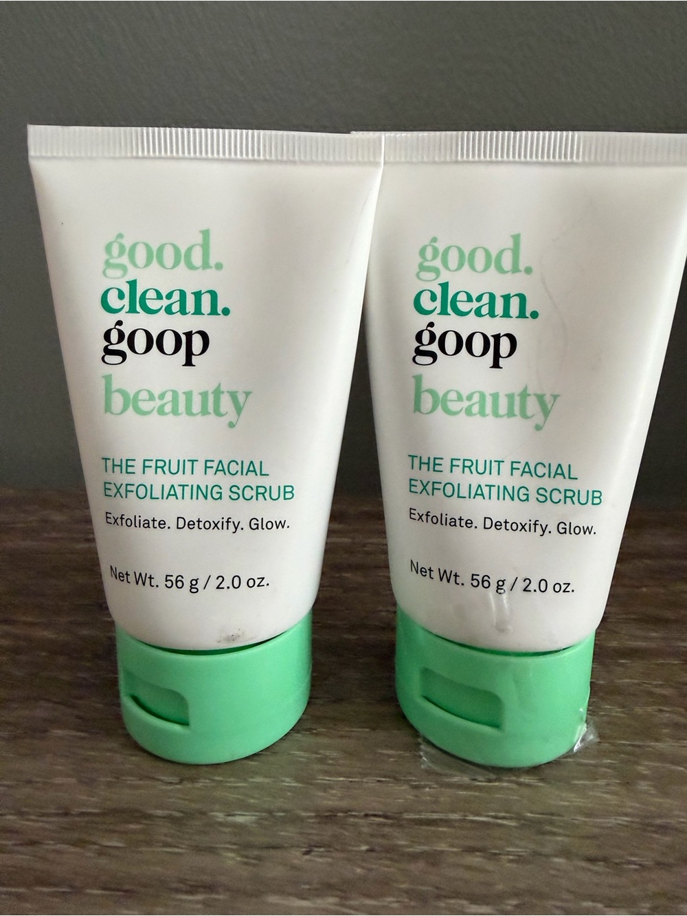 goop beauty The Fruit Facial Exfoliating Scrub - Mint Green